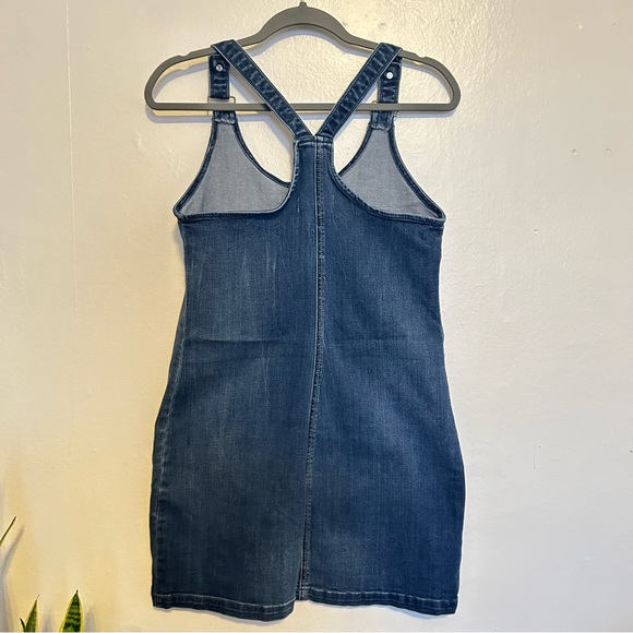Hollister Denim Dark Wash Dress with Full Front Zipper Closure and Pockets - Picture 2 of 4